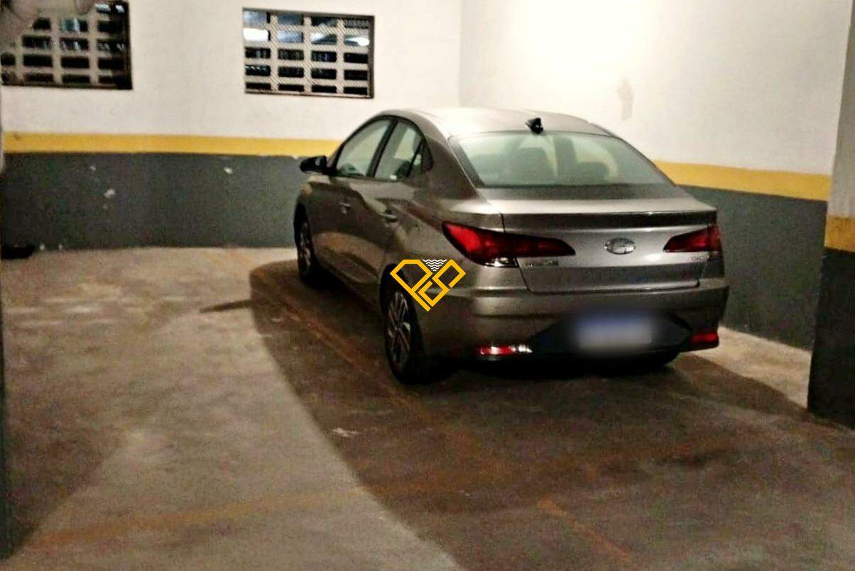 Apartamento à venda no Pompéia: Garagem