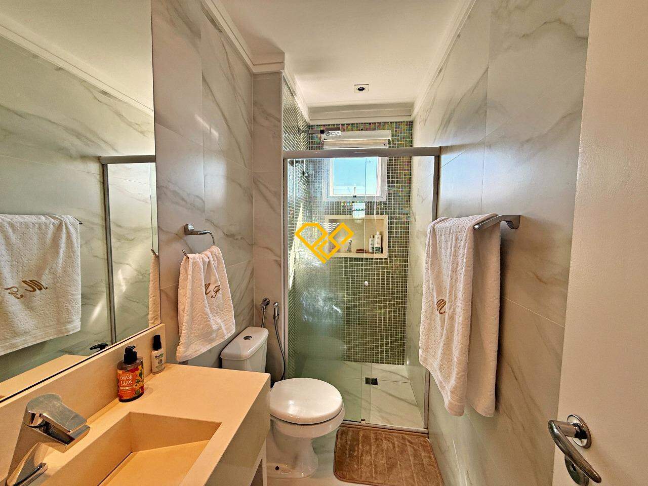 Apartamento Duplex à venda no Embaré: Wc suíte 2