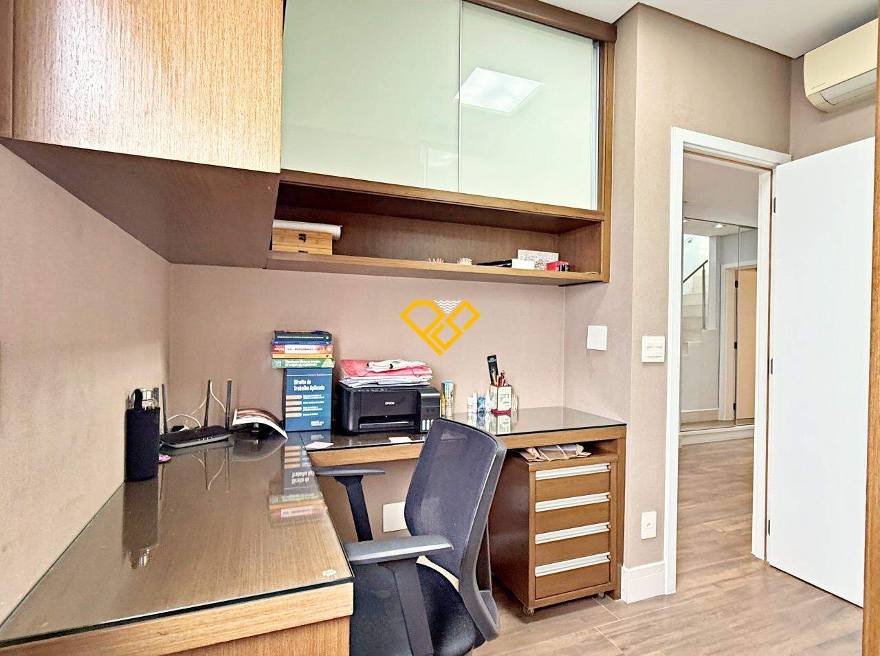 Apartamento Duplex à venda no Embaré: Dormitório 4