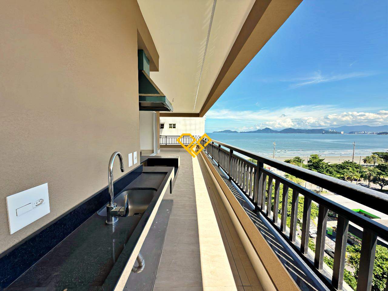 Apartamento à venda no Aparecida: Varanda