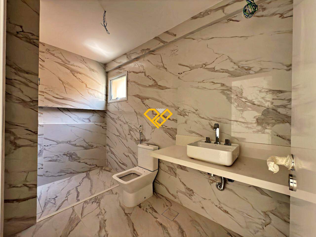 Apartamento à venda no Aparecida: Wc suíte 3