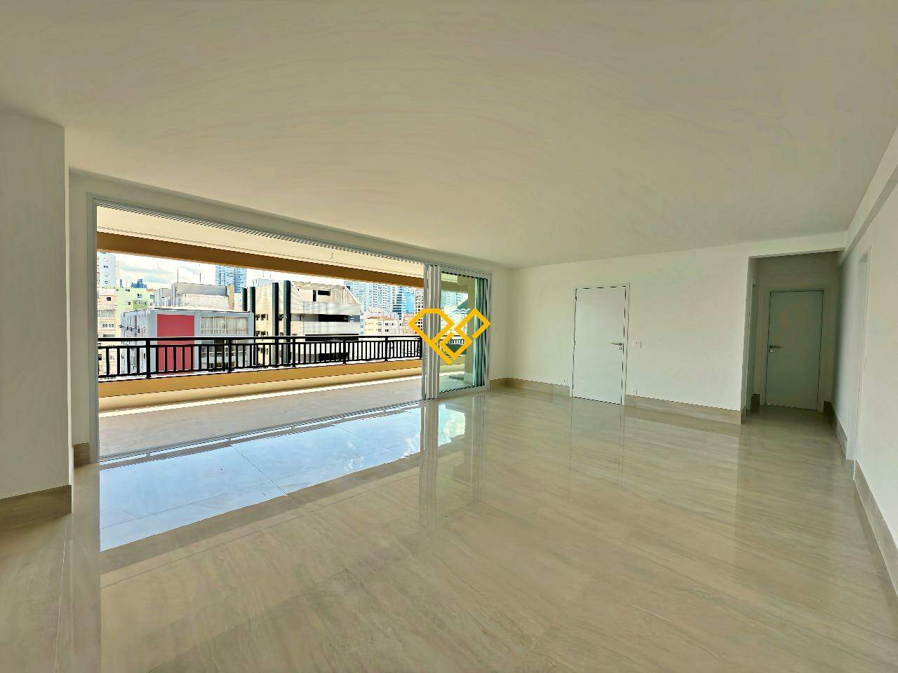 Apartamento à venda no Aparecida: Sala