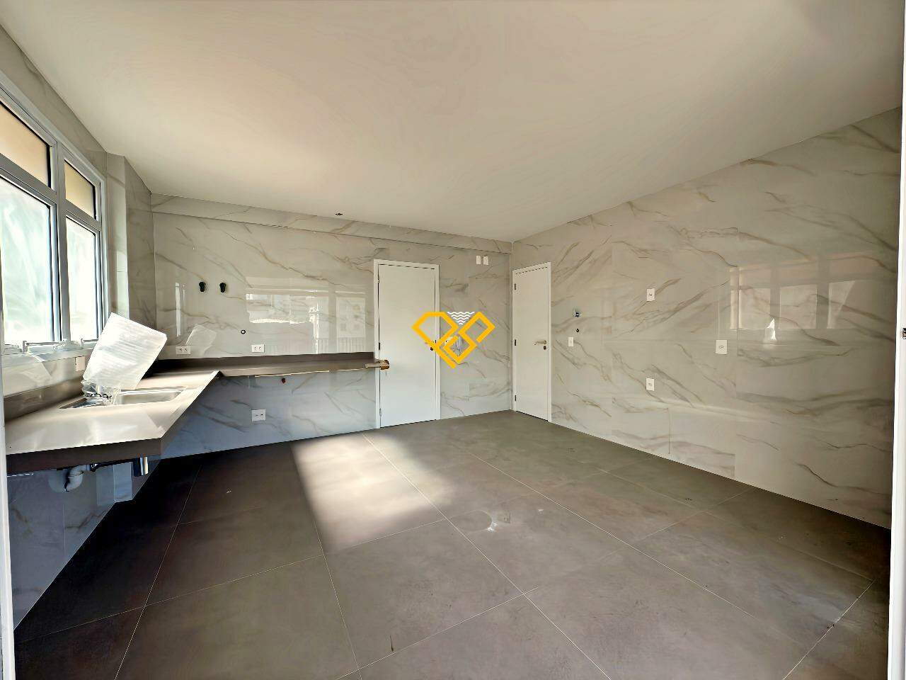 Apartamento à venda no Aparecida: Cozinha