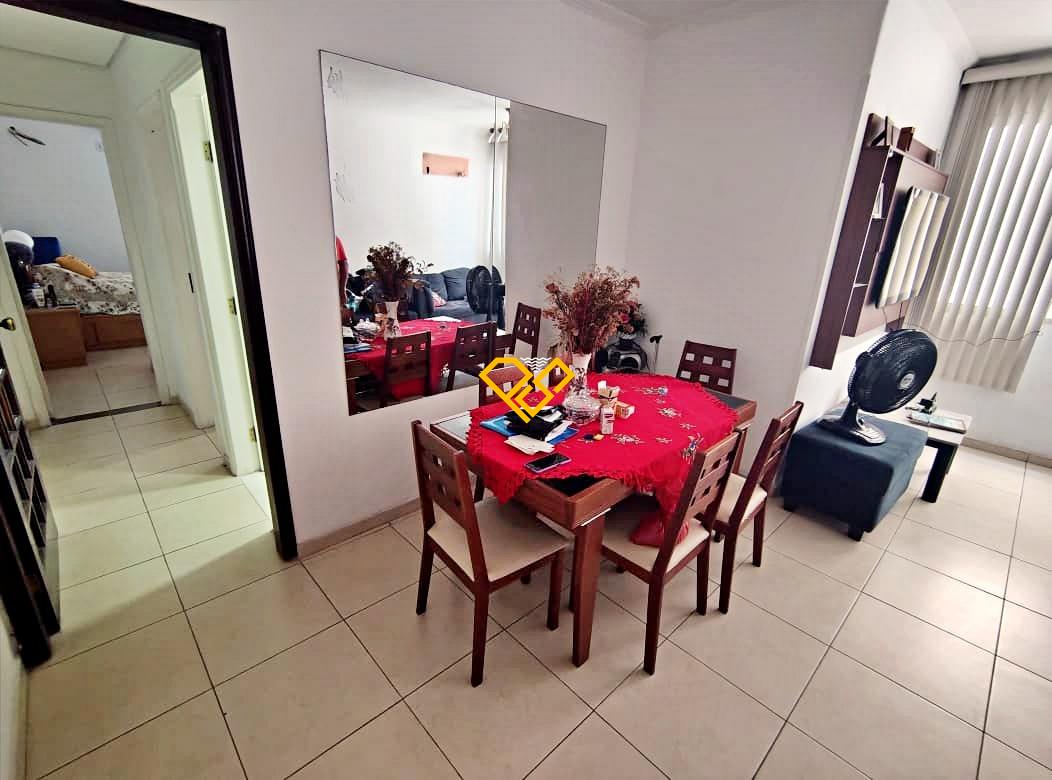 Apartamento à venda no Embaré: Sala