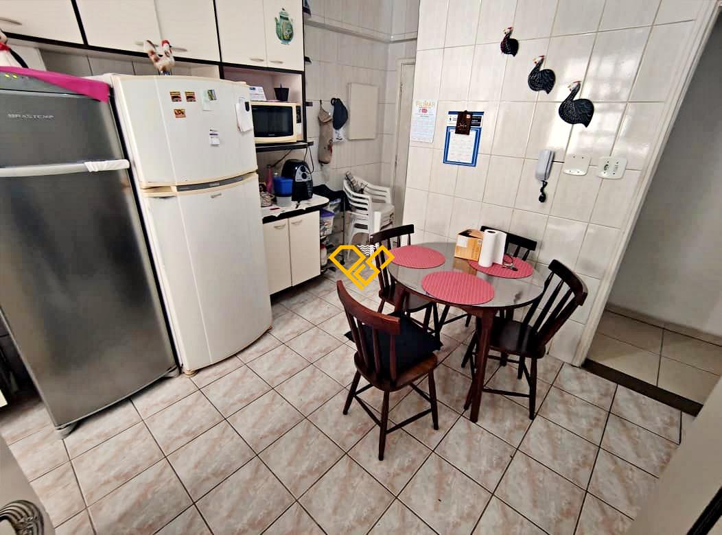 Apartamento à venda no Embaré: Cozinha