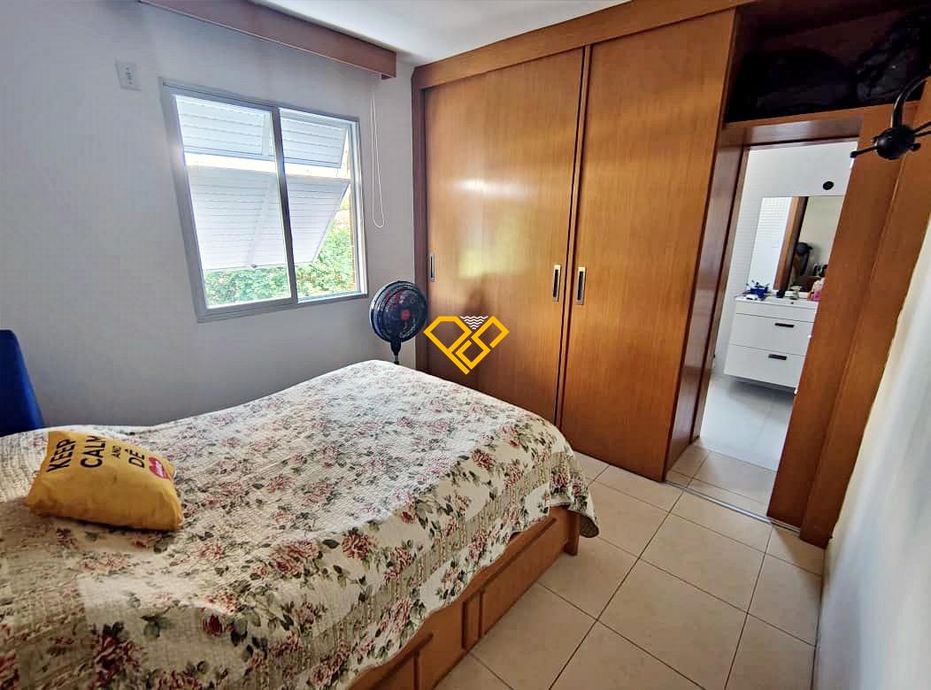 Apartamento à venda no Embaré: Dormitório 1 - suíte