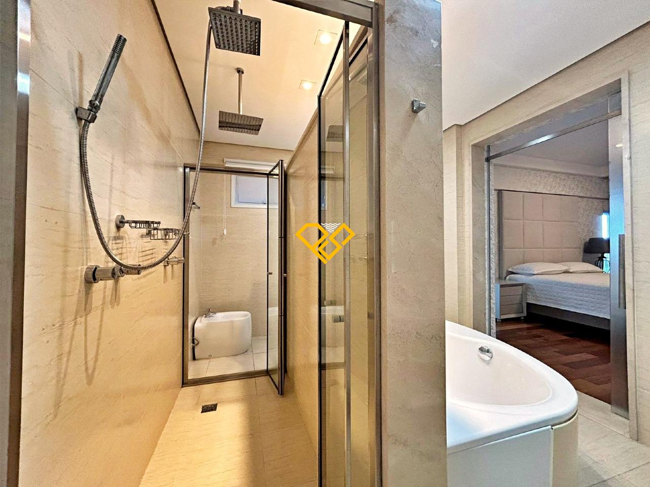 Apartamento à venda no Gonzaga: Wc suíte 1 - master