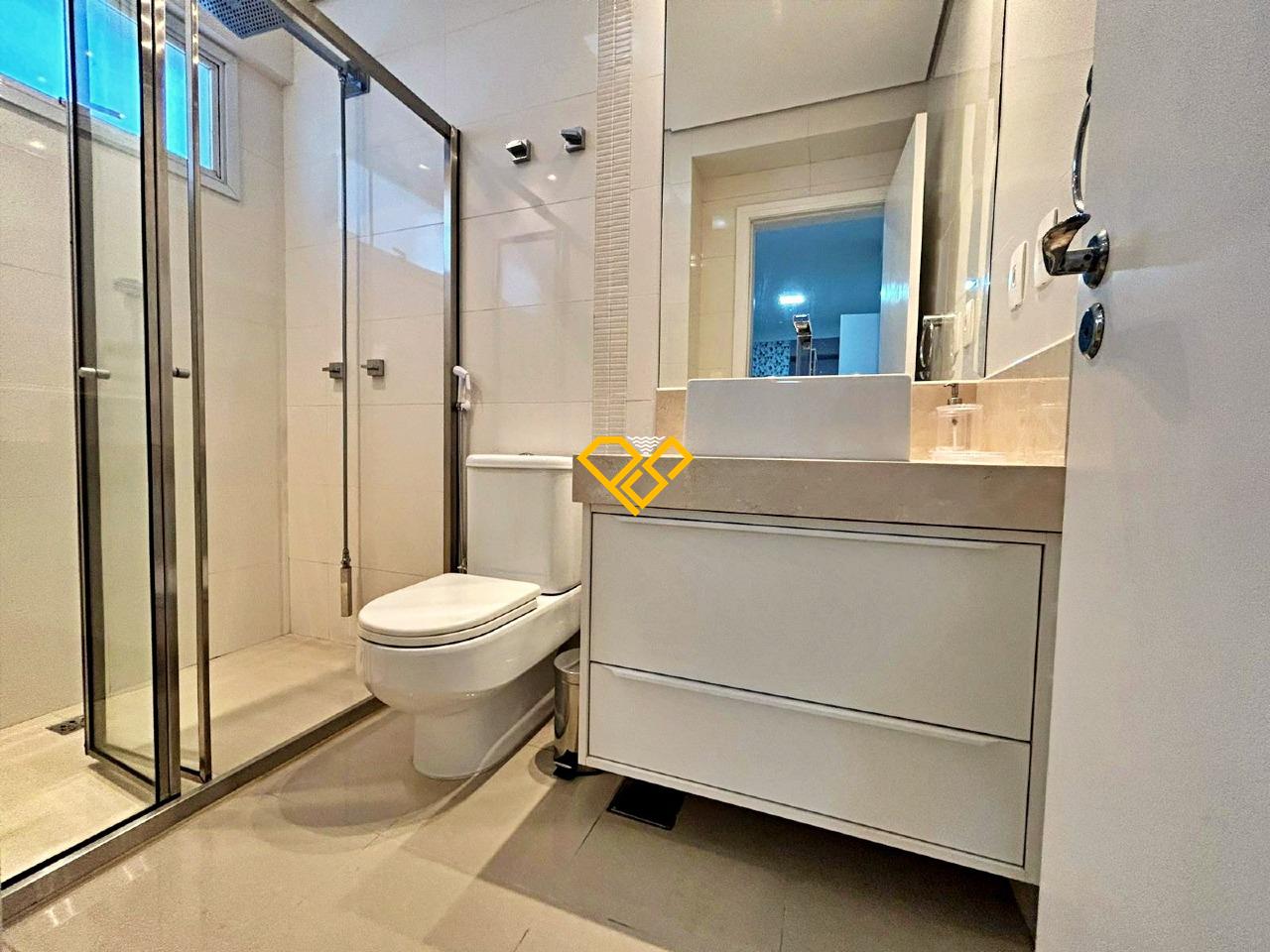 Apartamento à venda no Gonzaga: Wc suíte 2