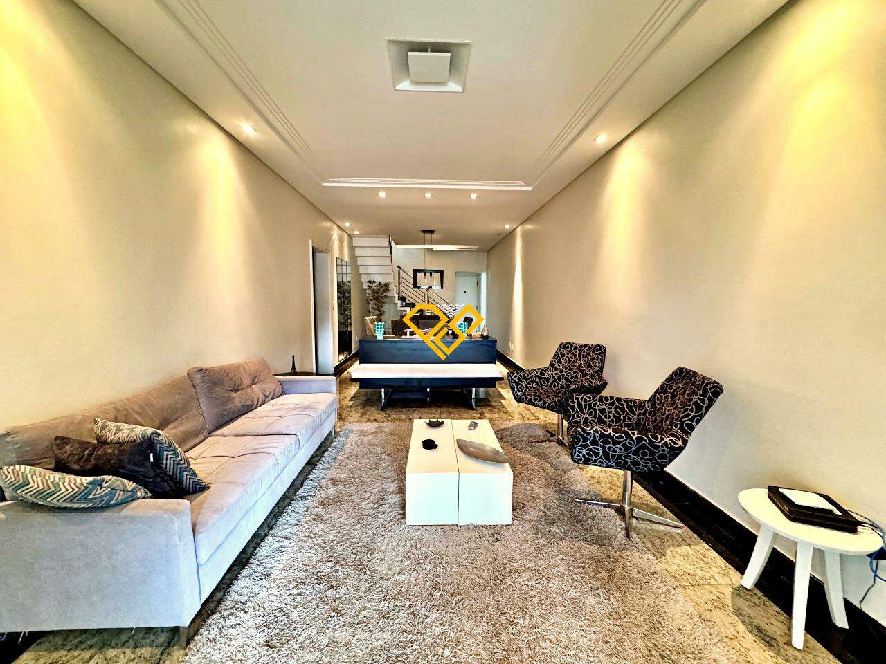 Cobertura à venda no Boqueirão: Sala 1° piso