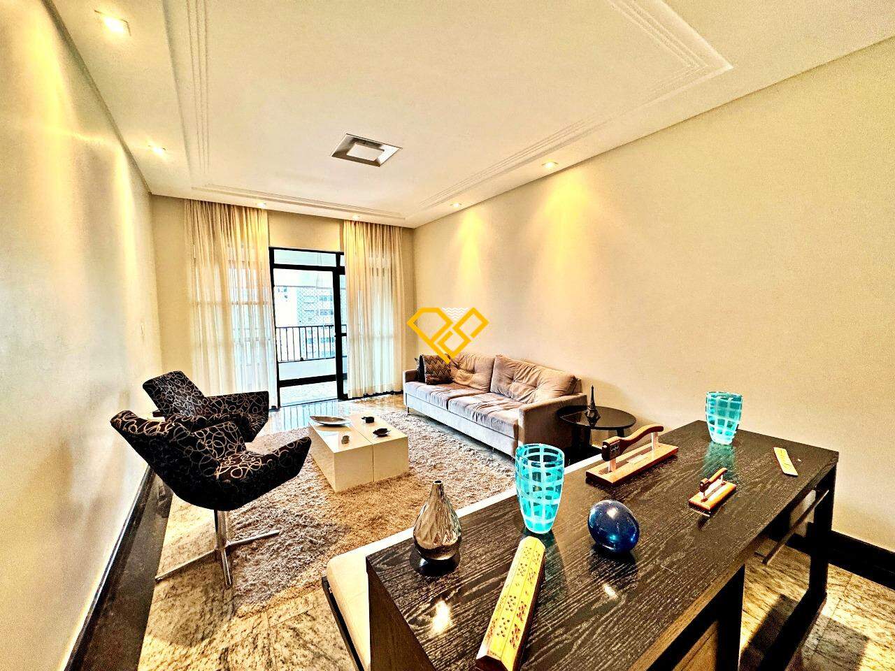 Cobertura à venda no Boqueirão: Sala 1° piso