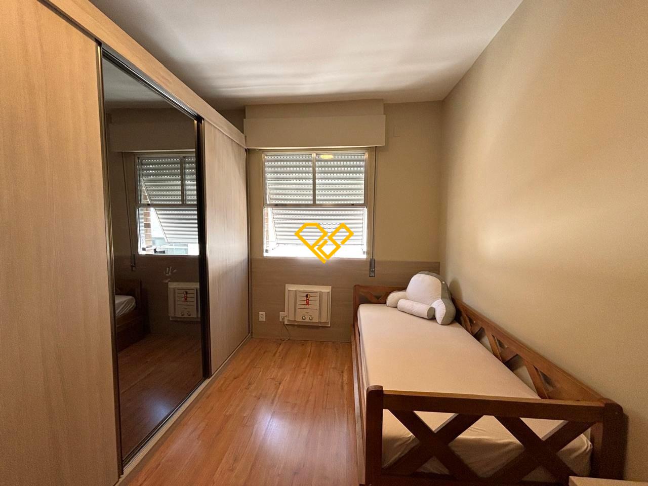 Cobertura à venda no Ponta da Praia: Dormitório 3