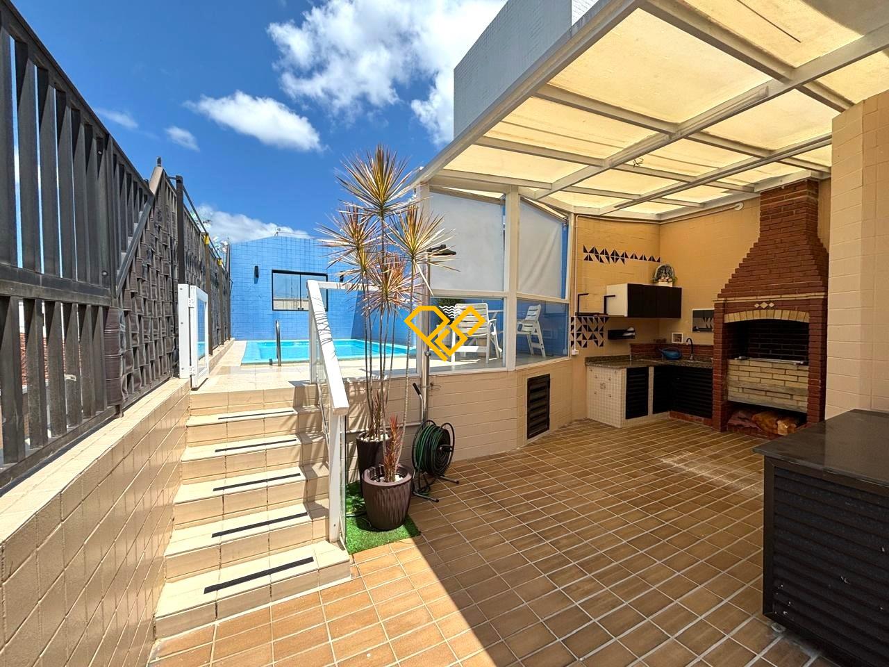 Cobertura à venda no Ponta da Praia: Área gourmet