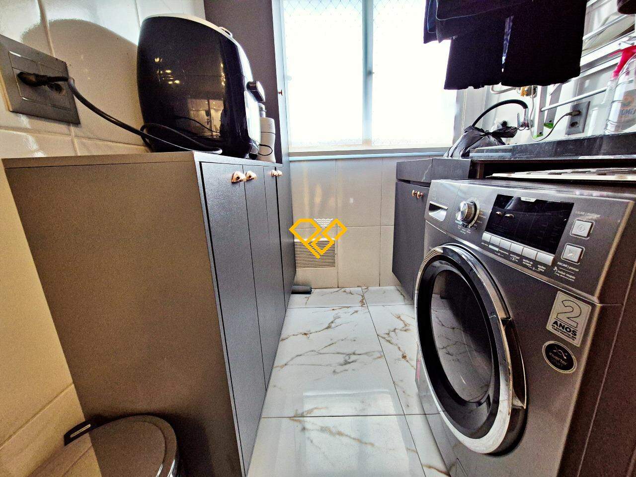 Apartamento à venda no Marapé: Área de serviço