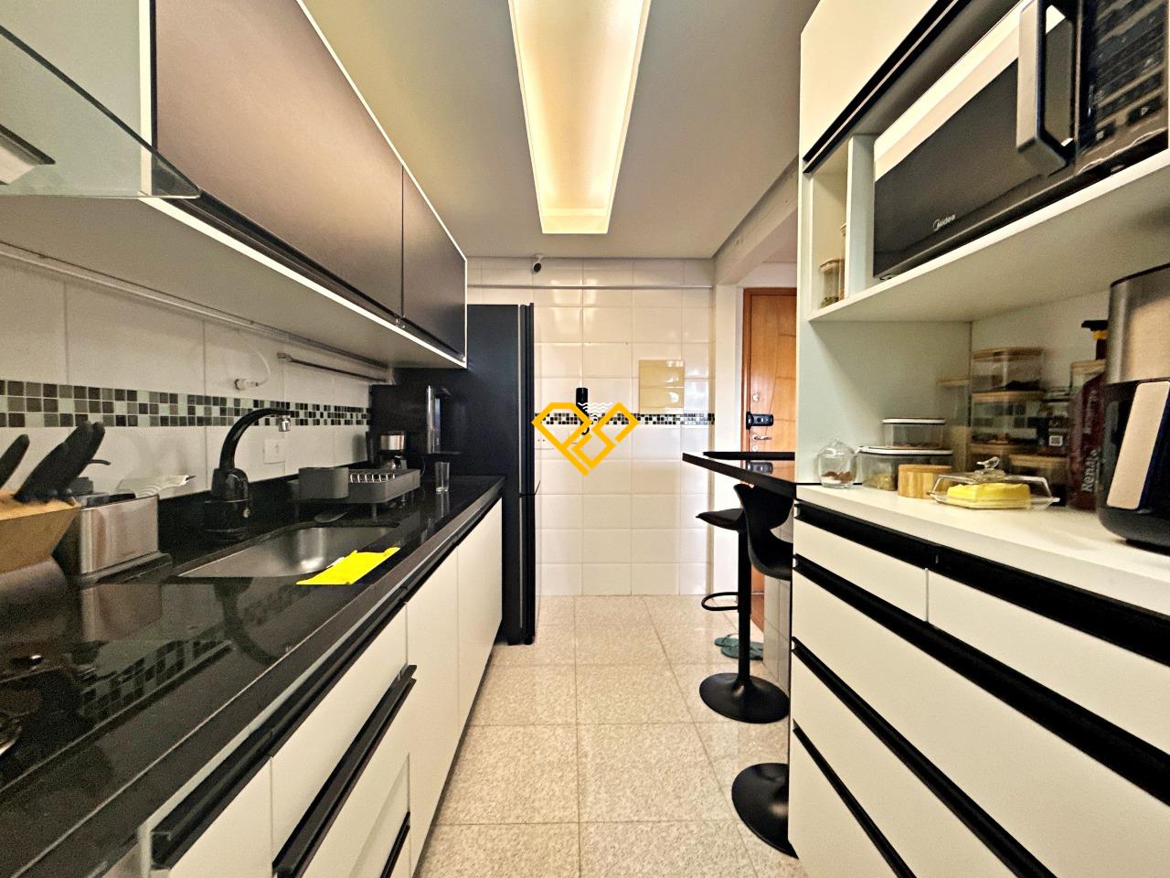 Apartamento à venda no Aparecida: Cozinha