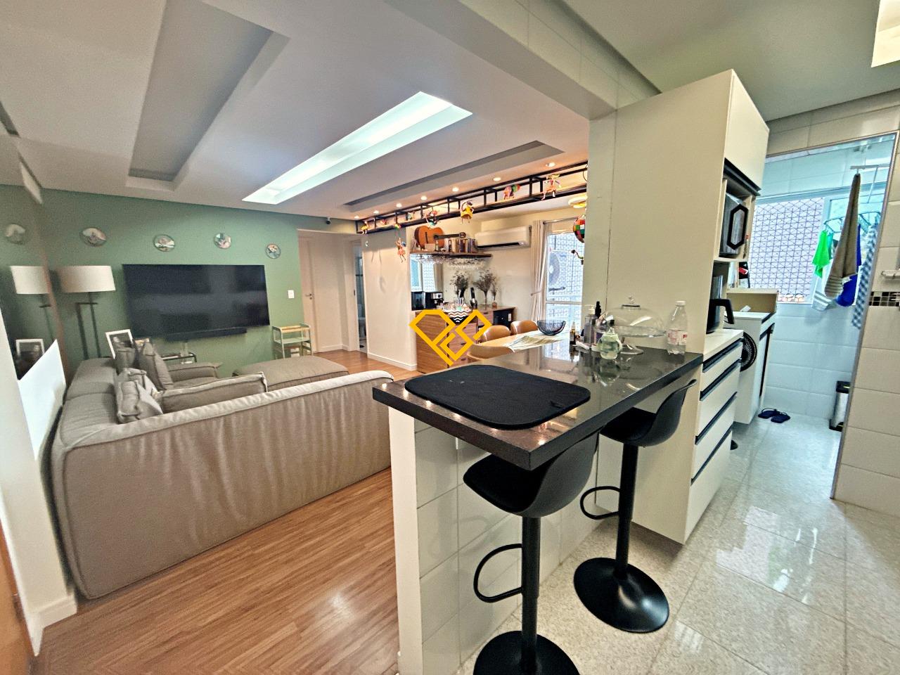 Apartamento à venda no Aparecida: Sala e cozinha