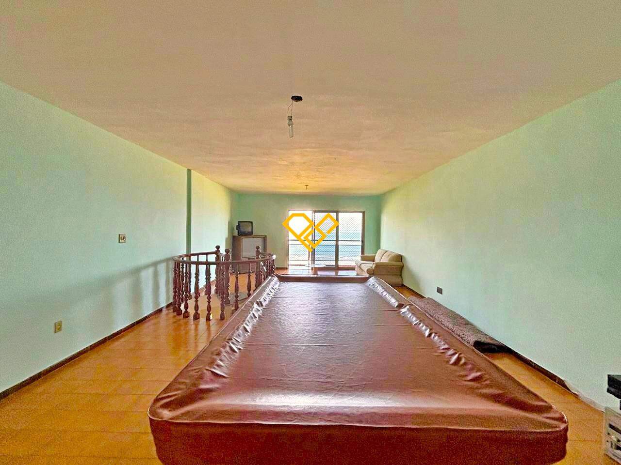Cobertura à venda no Pompéia: Sala 2° piso