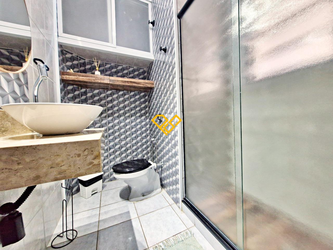 Apartamento à venda no José Menino: Wc social