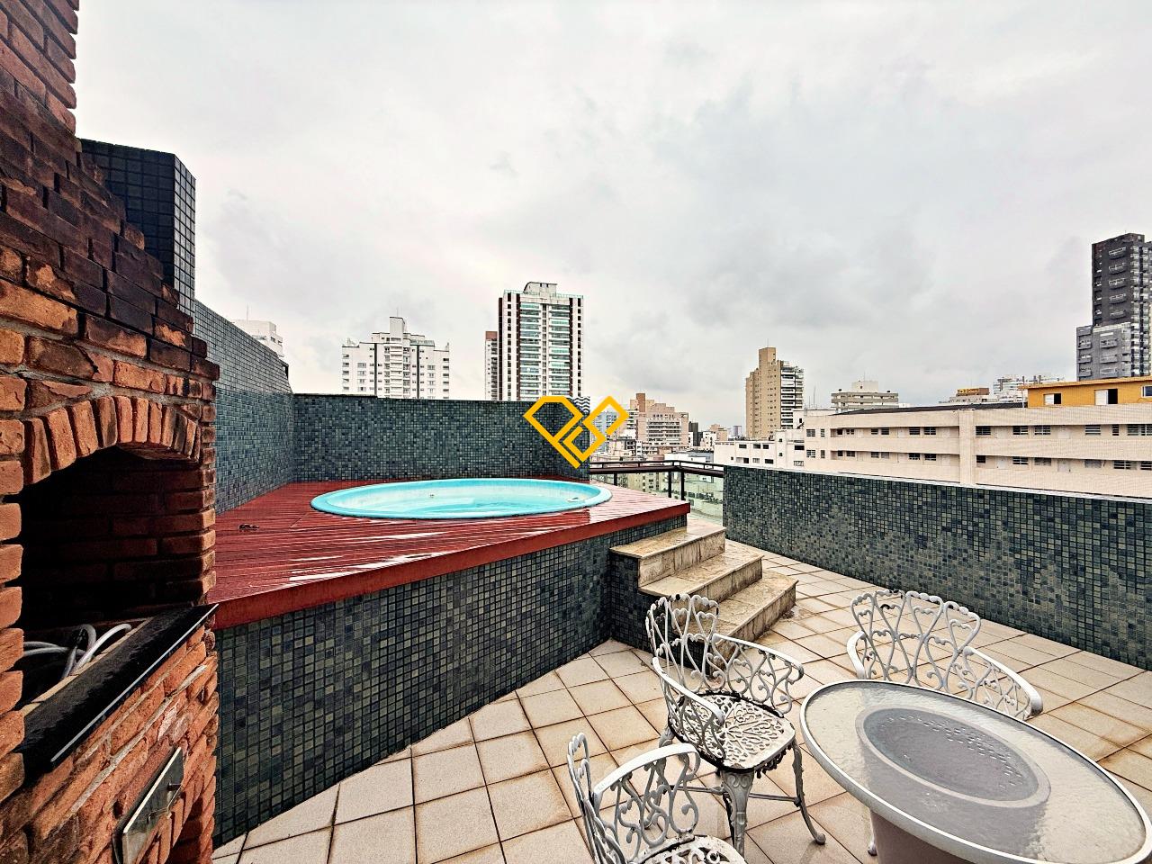 Cobertura à venda no Pompéia: Piscina