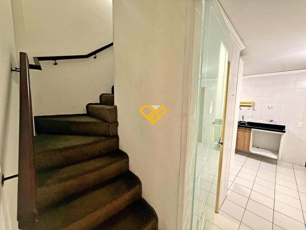 Cobertura à venda no Pompéia: Acesso ao 2° andar