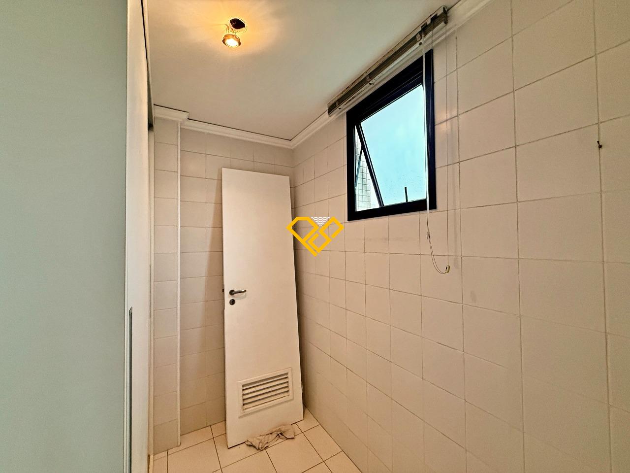 Cobertura à venda no Pompéia: Dependência