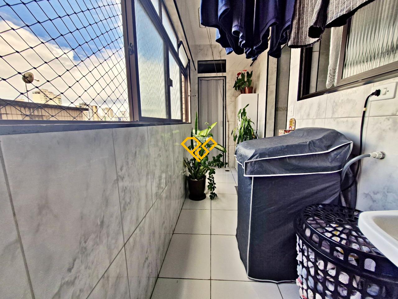 Apartamento à venda no Marapé: Área de serviço