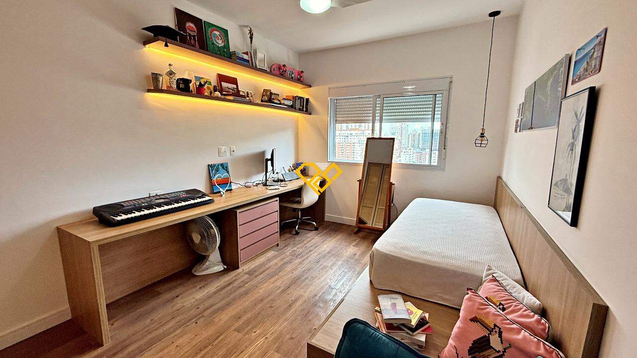 Apartamento à venda no Ponta da Praia: Dormitório 2