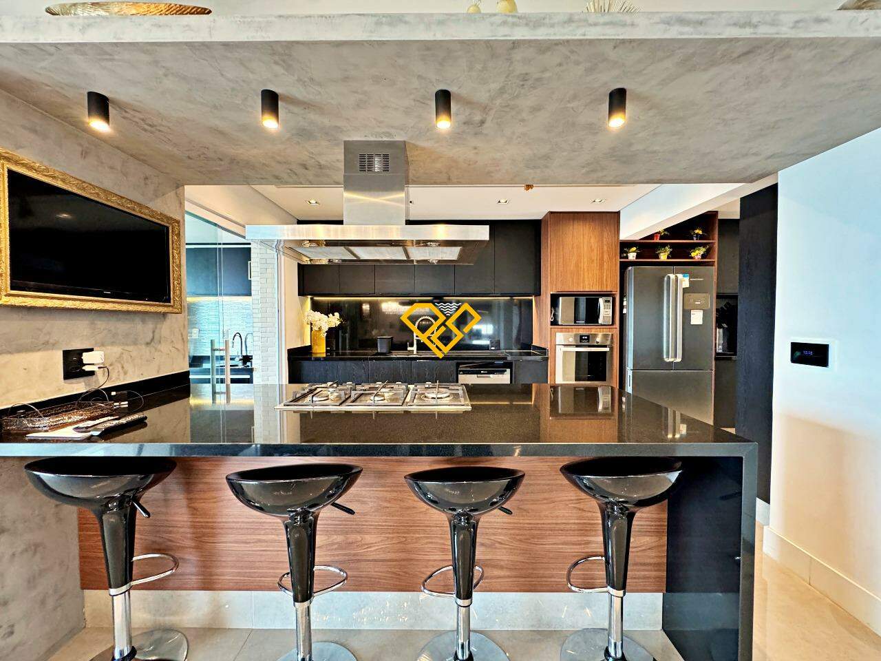 Apartamento para aluguel no Embaré: Cozinha