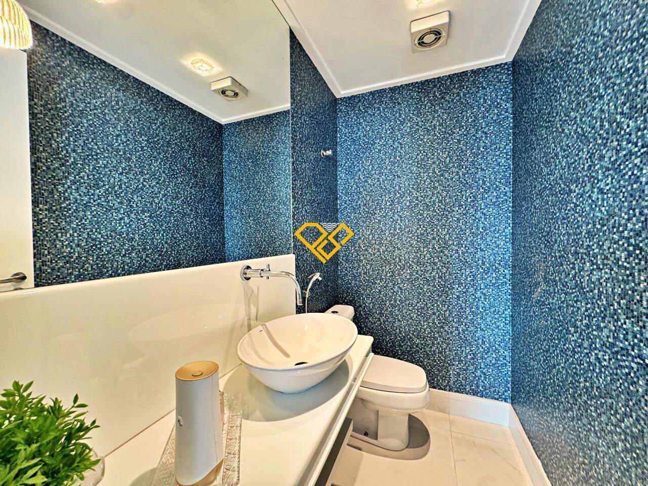 Apartamento para aluguel no Embaré: Lavabo
