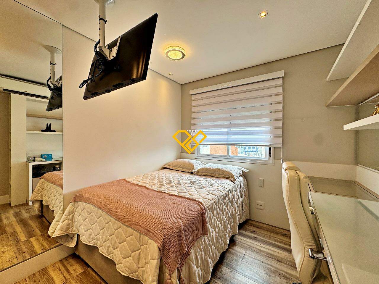 Apartamento para aluguel no Embaré: Suíte 1