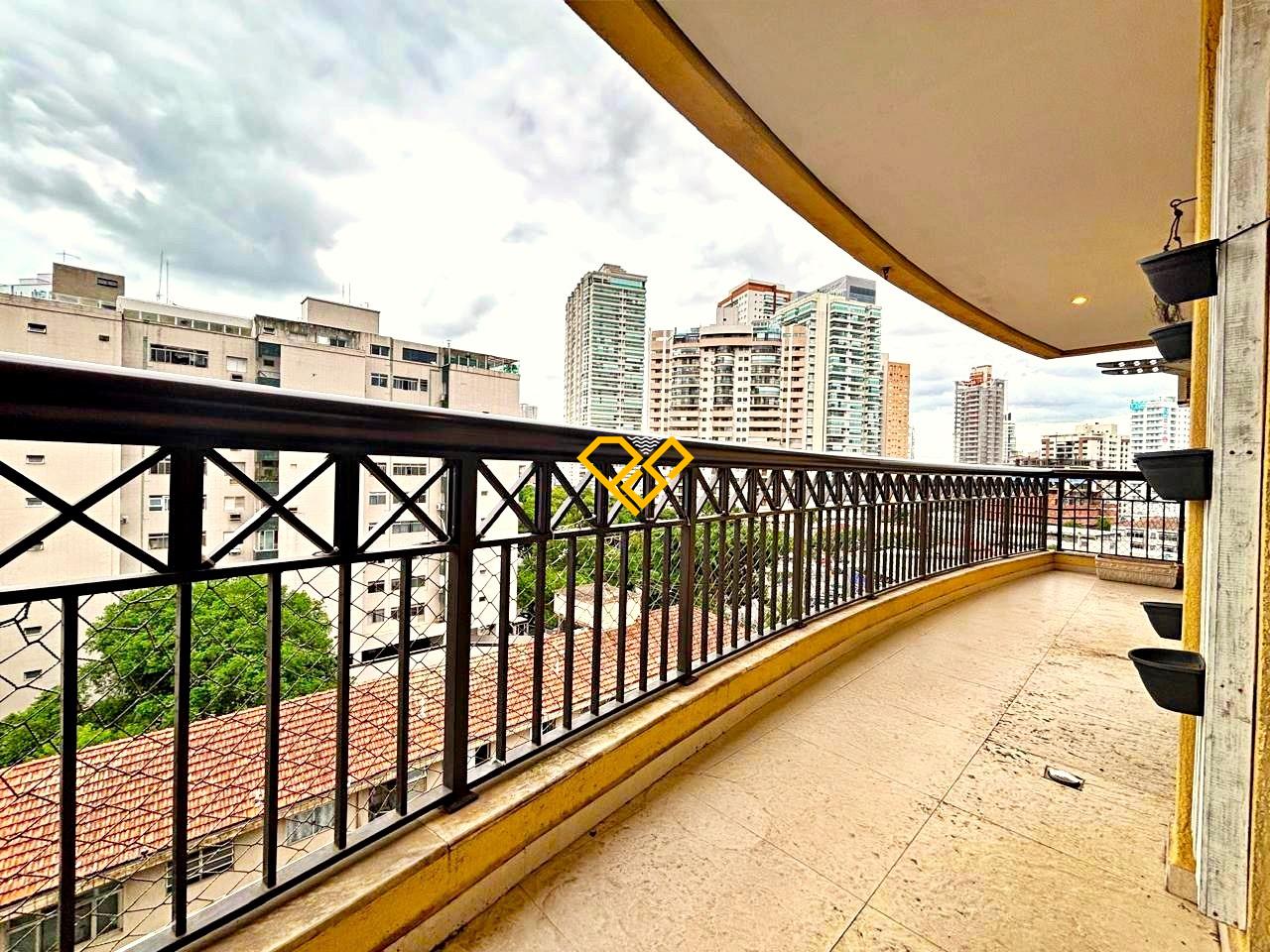 Apartamento para aluguel no Ponta da Praia: Varanda