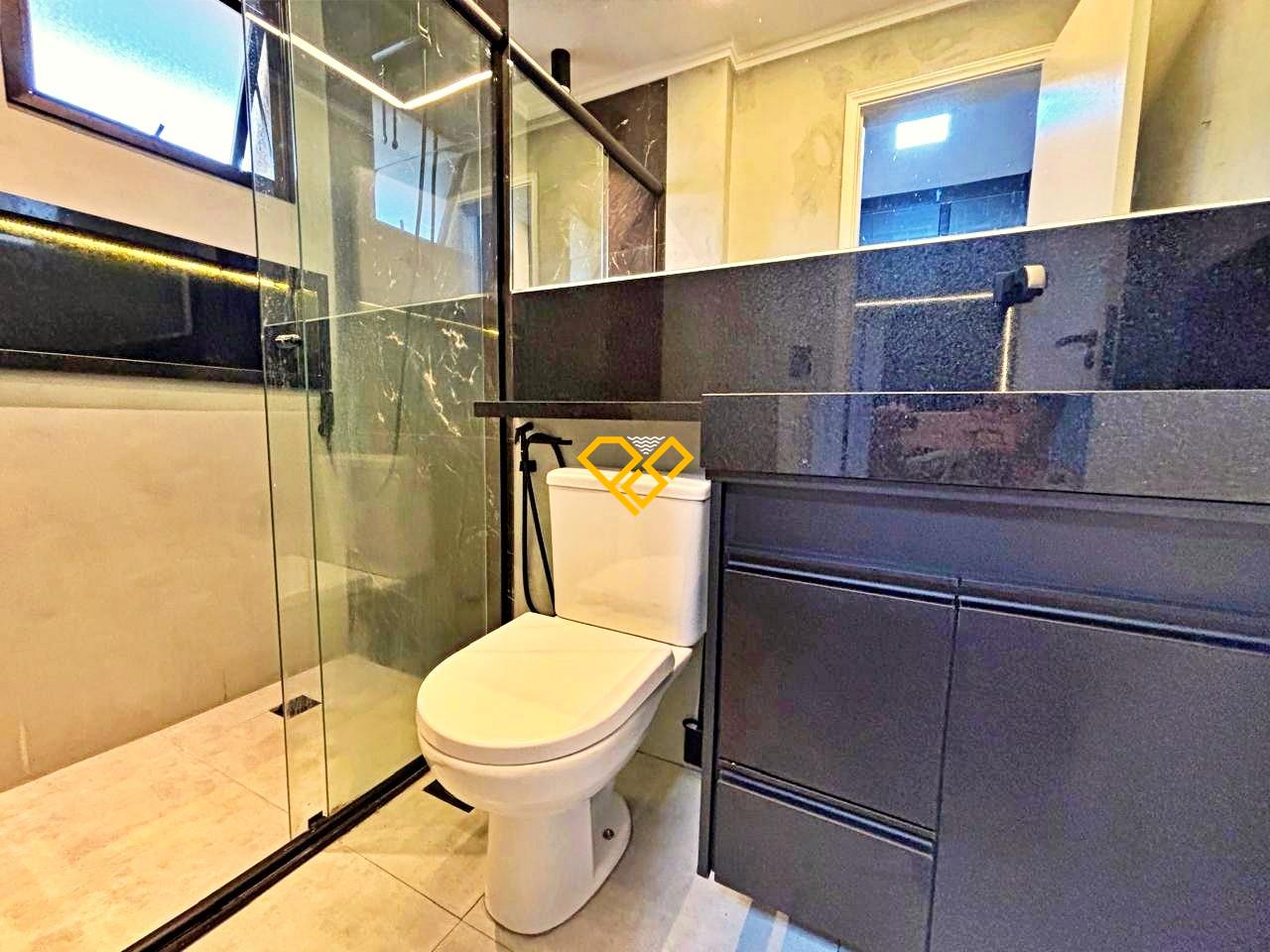 Apartamento para aluguel no Ponta da Praia: Wc suíte 1