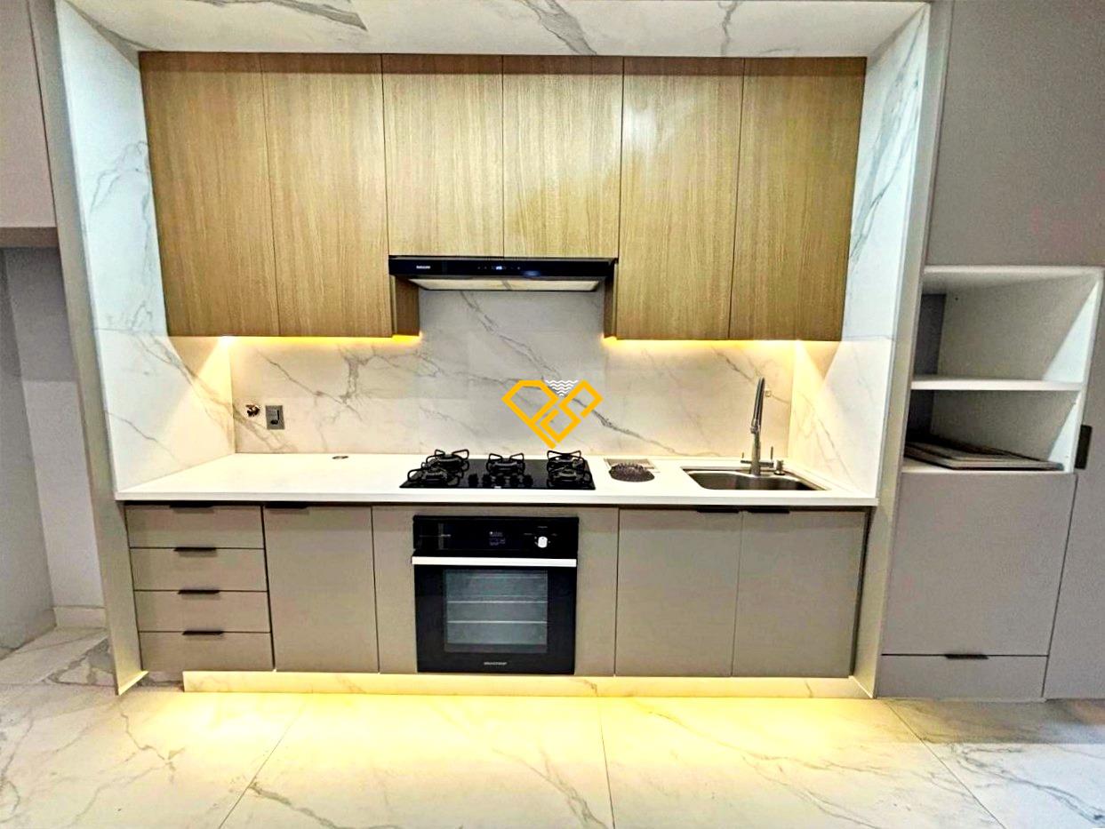 Apartamento para aluguel no Ponta da Praia: Cozinha