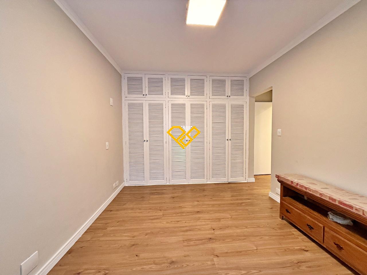 Apartamento à venda no Gonzaga: Dormitório 1 - suíte