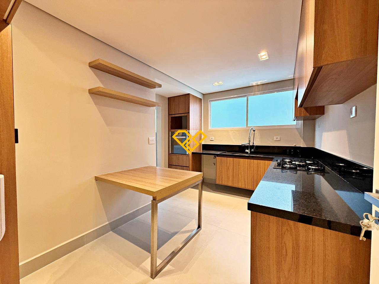 Apartamento à venda no Gonzaga: Cozinha