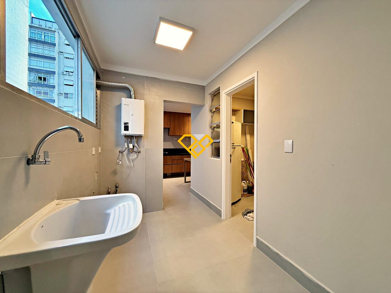 Apartamento à venda no Gonzaga: Área de serviço