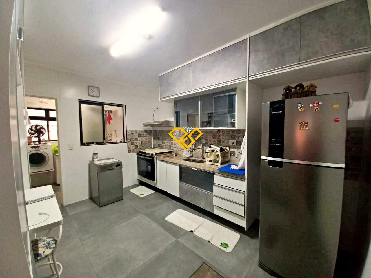 Apartamento à venda no Aparecida: Cozinha