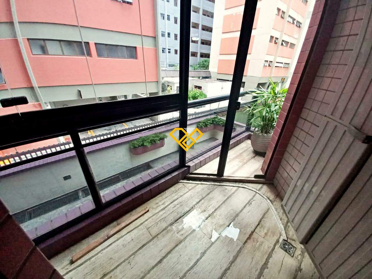 Apartamento à venda no Aparecida: Varanda