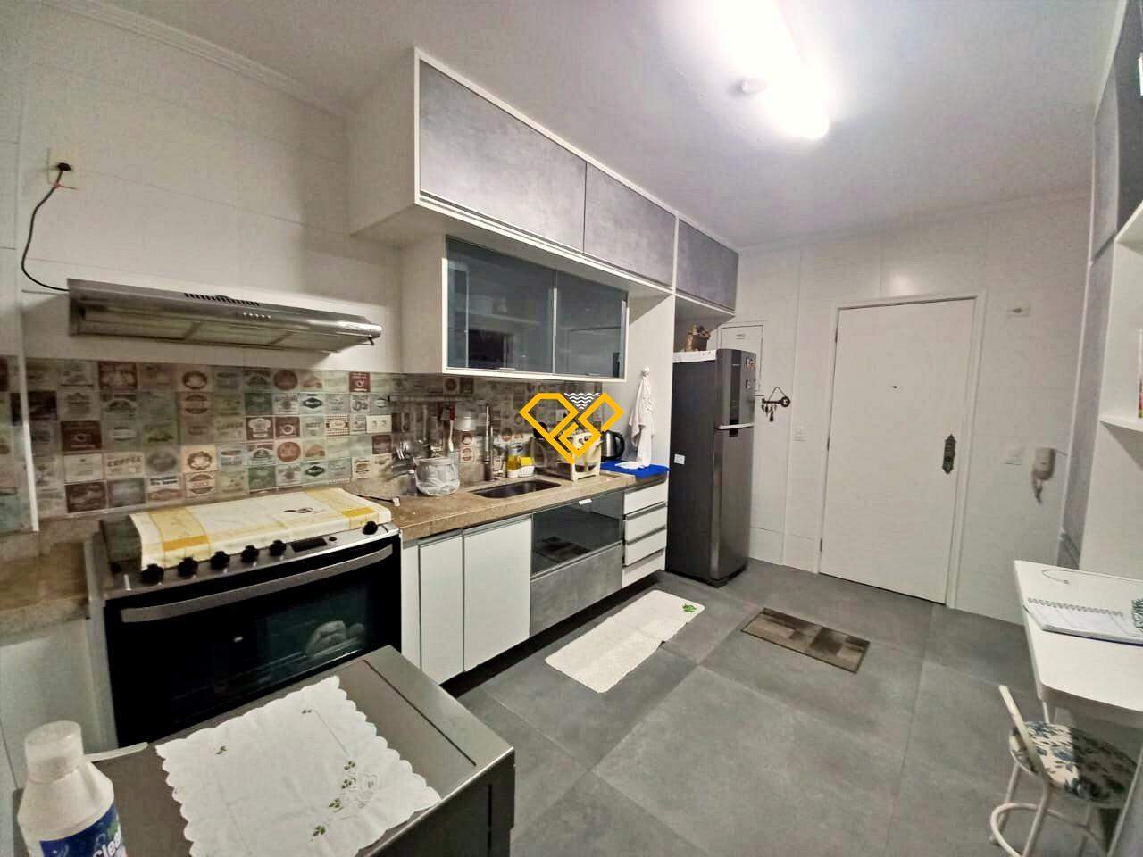 Apartamento à venda no Aparecida: Cozinha