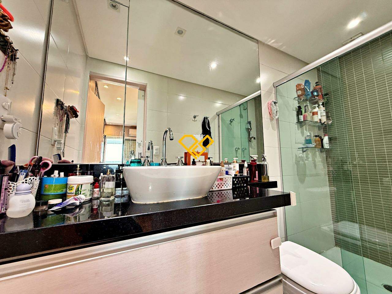 Apartamento à venda no Gonzaga: Wc suíte 1 - master