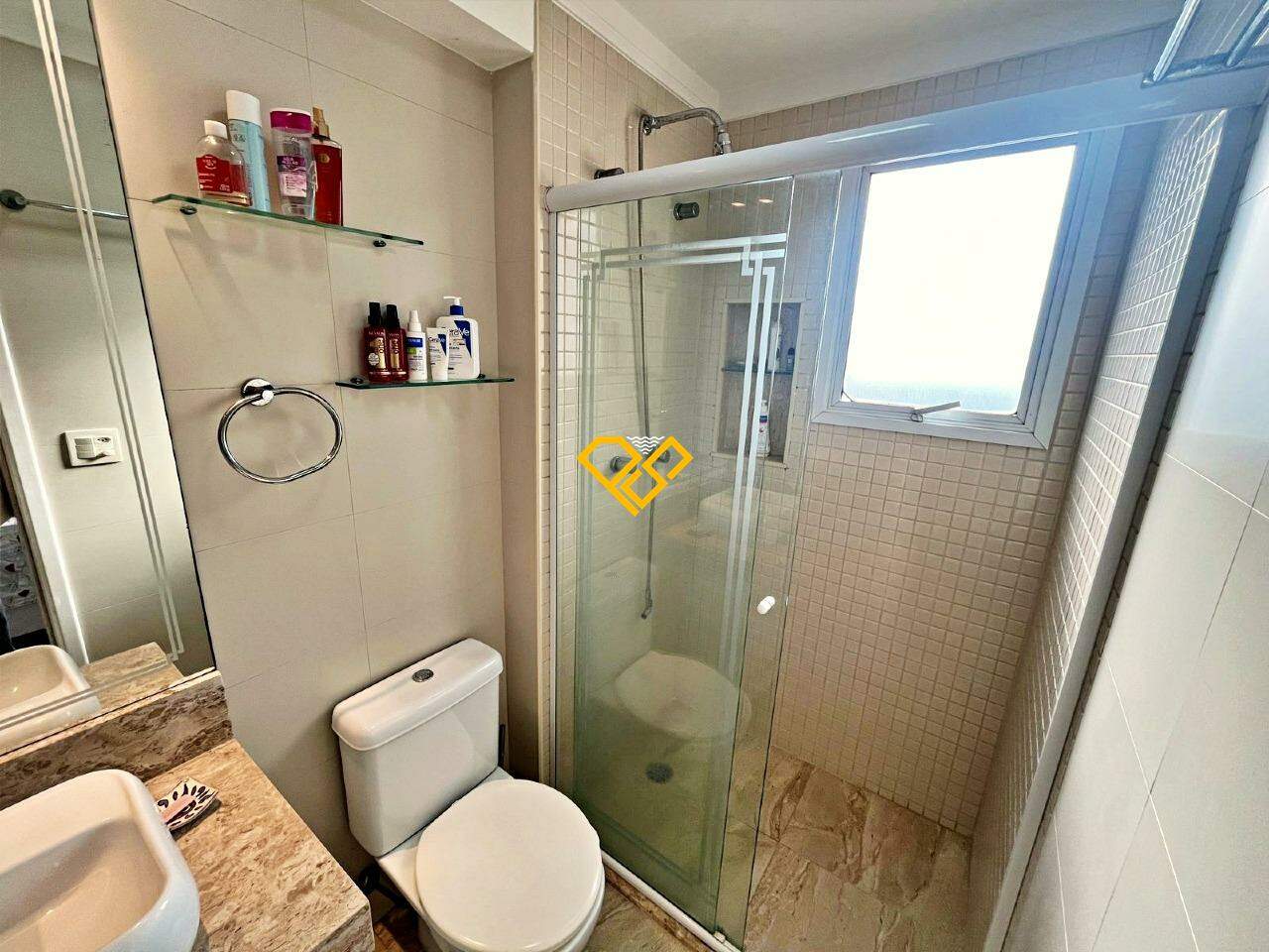 Apartamento à venda no Ponta da Praia: Wc suíte
