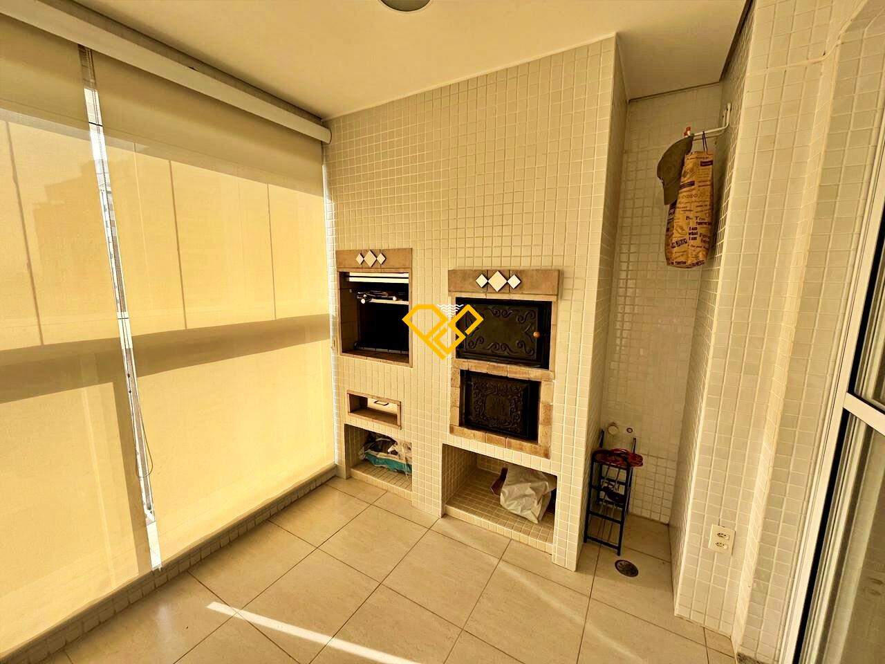 Apartamento à venda no Ponta da Praia: Varanda