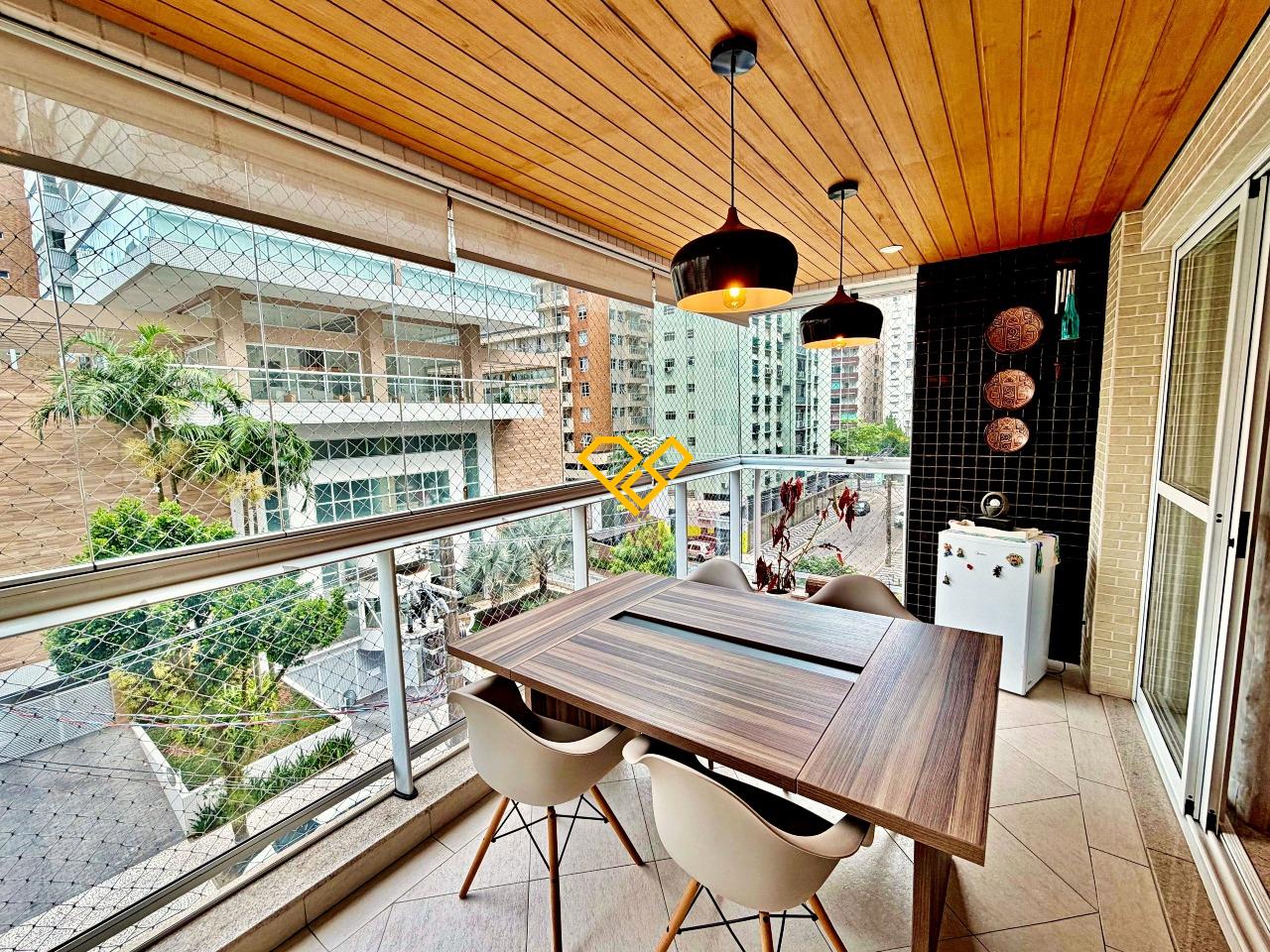 Garden à venda no Gonzaga: Varanda com churrasqueira