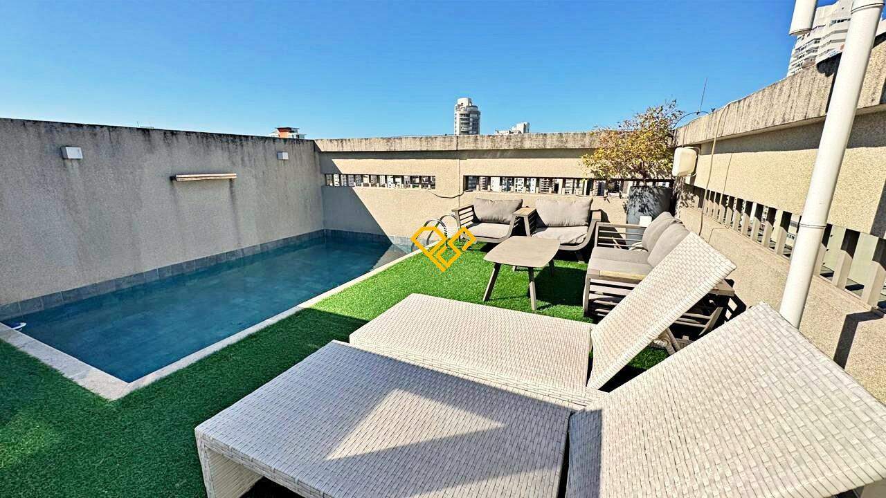 Cobertura à venda no Gonzaga: Piscina