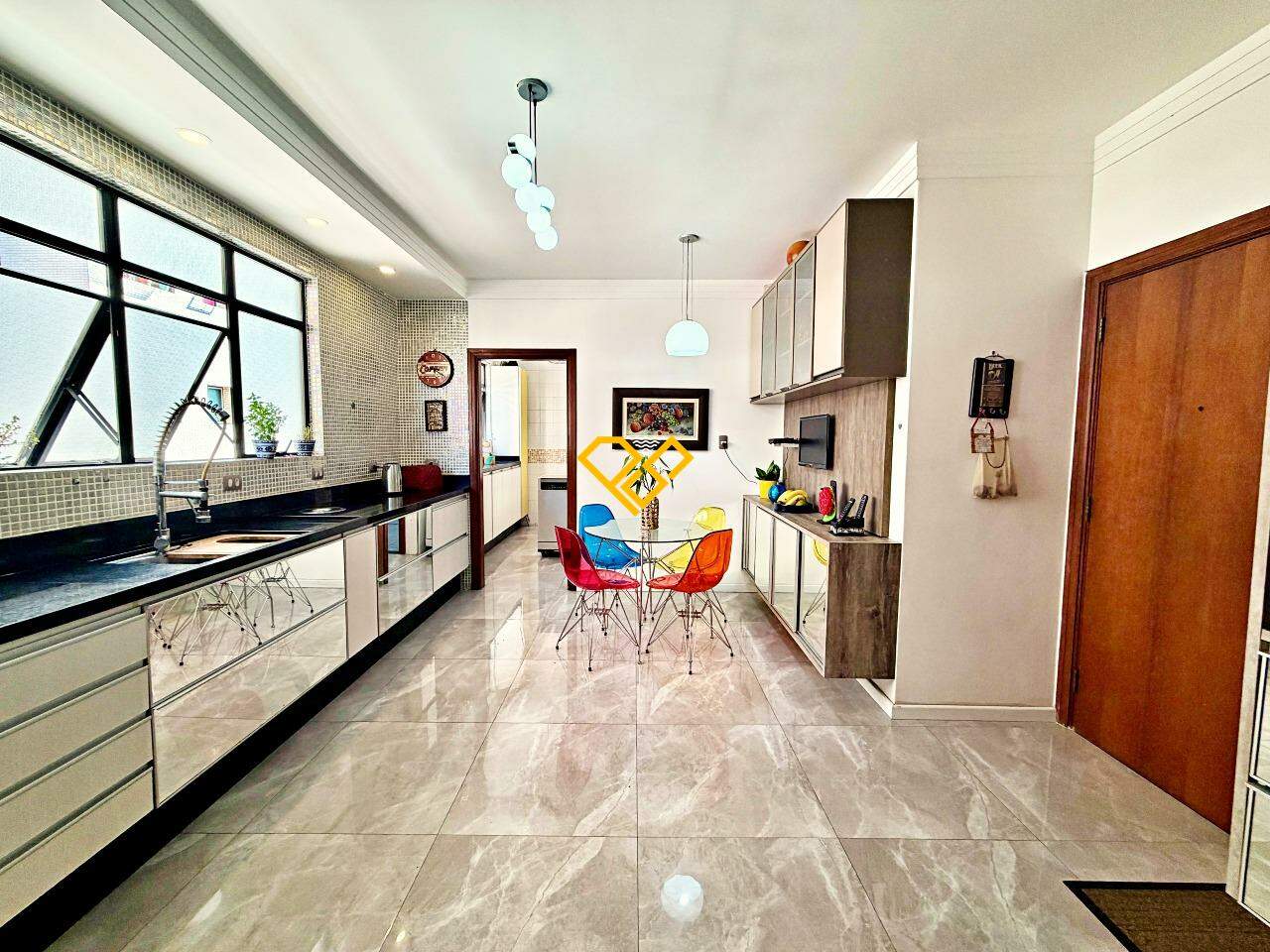 Apartamento à venda no Pompéia: Cozinha
