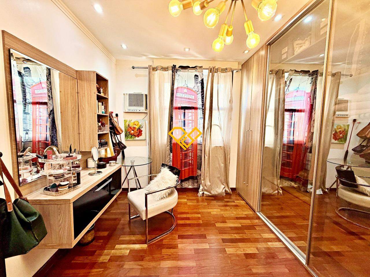 Apartamento à venda no Pompéia: Dormitório 3 - closet