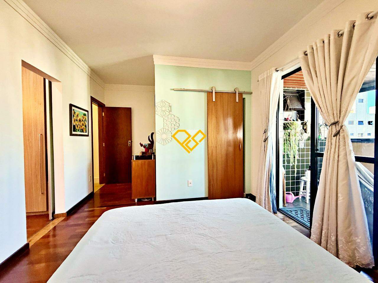 Apartamento à venda no Pompéia: Dormitório 1 - suíte