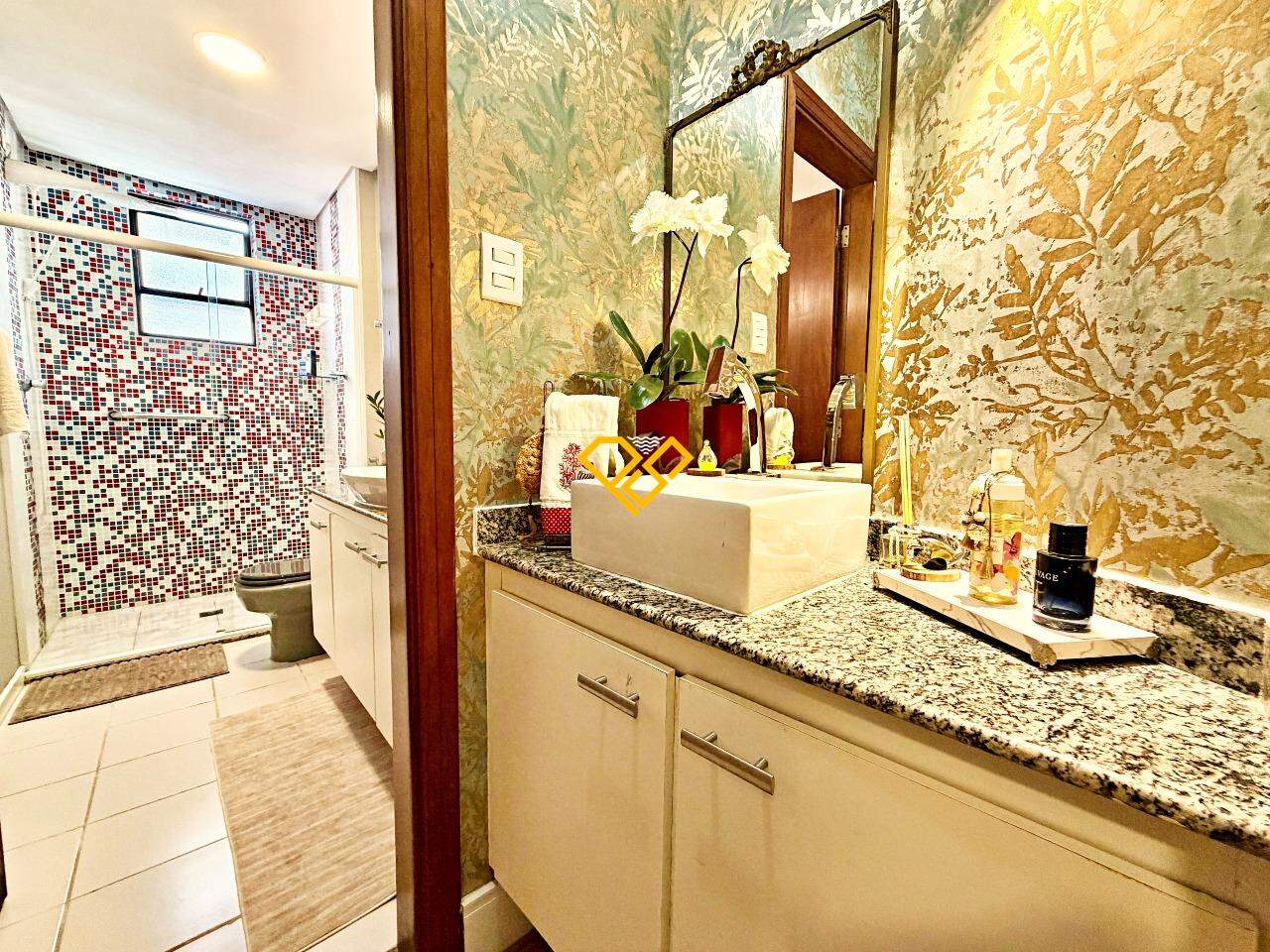 Apartamento à venda no Pompéia: Wc social