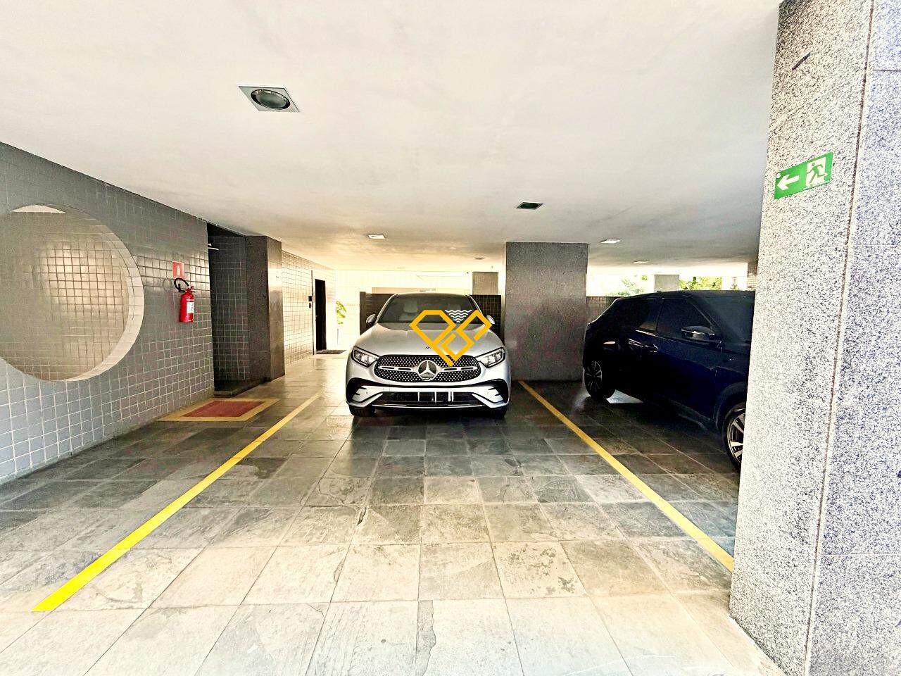 Apartamento à venda no Pompéia: Garagem