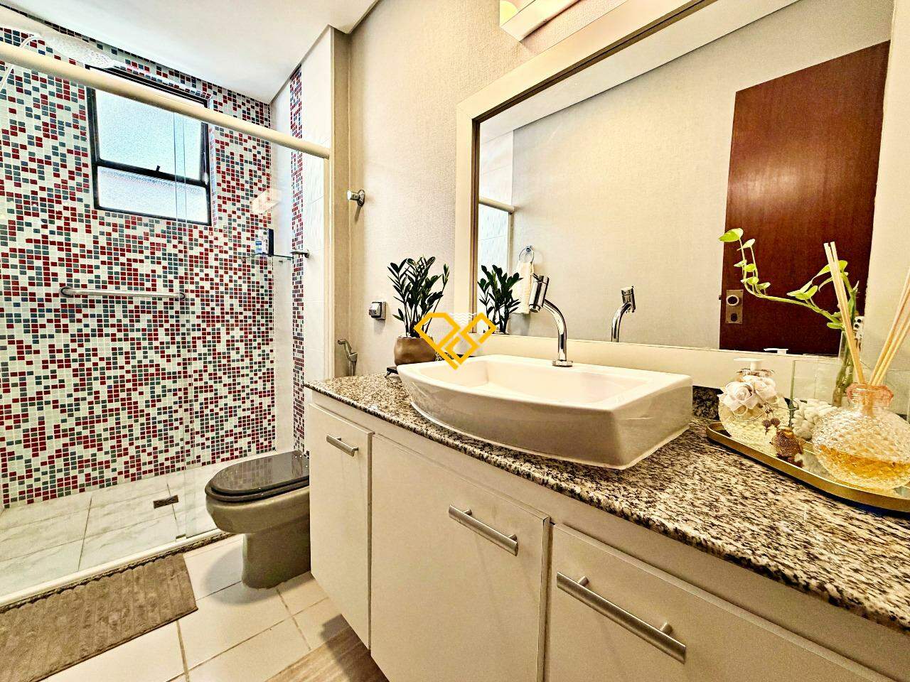 Apartamento à venda no Pompéia: Wc social