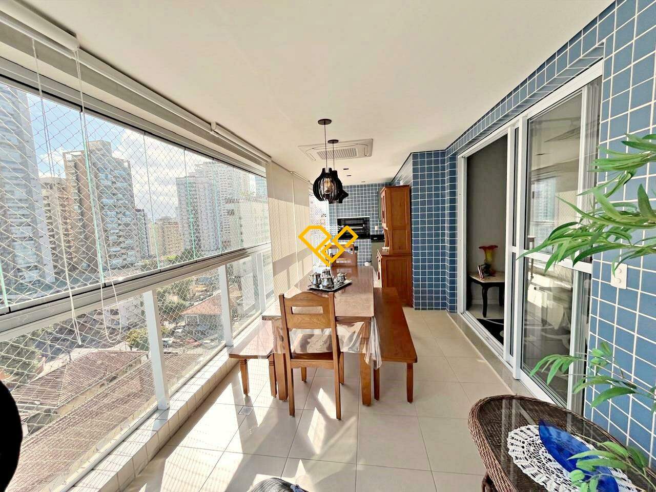Apartamento à venda no Aparecida: Varanda com churrasqueira